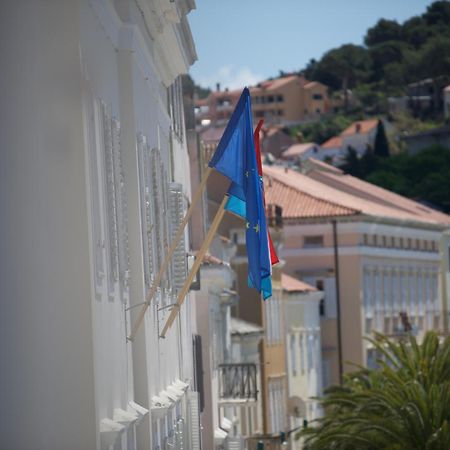 Apartments And Rooms Jospino Mali Lošinj Exterior foto
