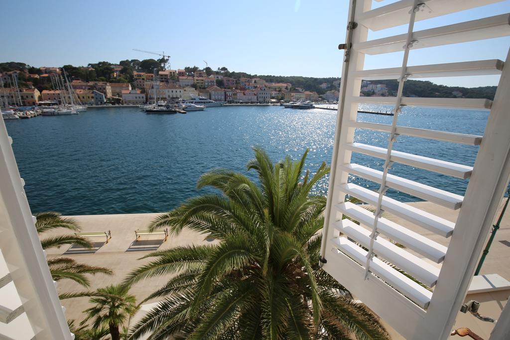 Apartments And Rooms Jospino Mali Lošinj Quarto foto