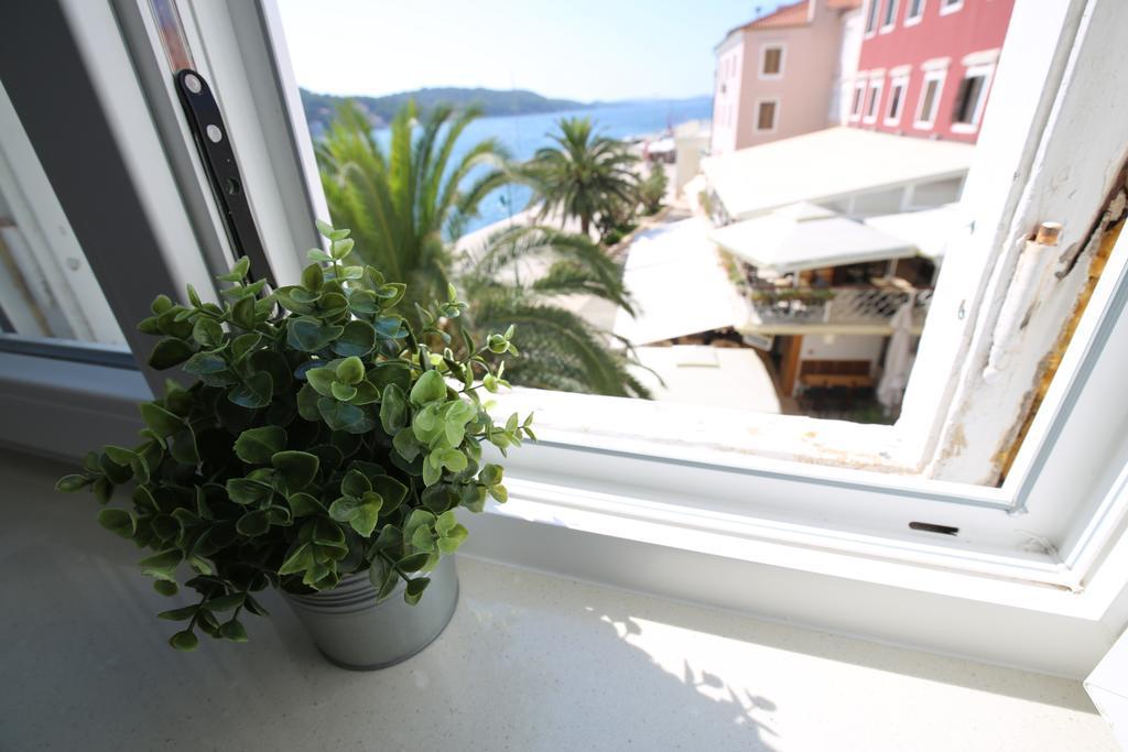 Apartments And Rooms Jospino Mali Lošinj Quarto foto