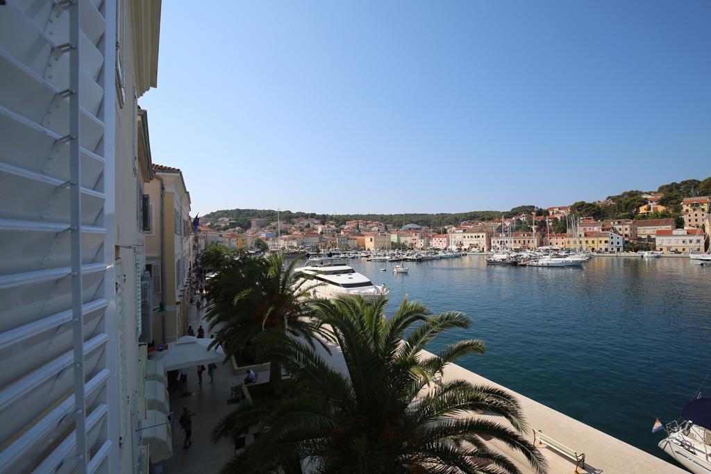 Apartments And Rooms Jospino Mali Lošinj Quarto foto
