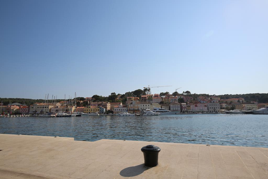 Apartments And Rooms Jospino Mali Lošinj Exterior foto