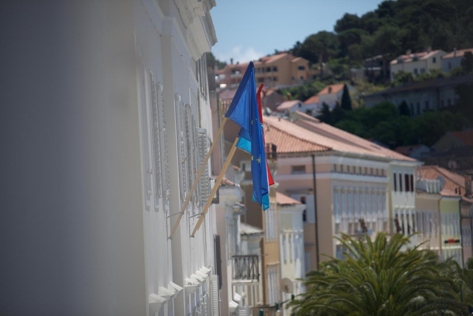 Apartments And Rooms Jospino Mali Lošinj Exterior foto