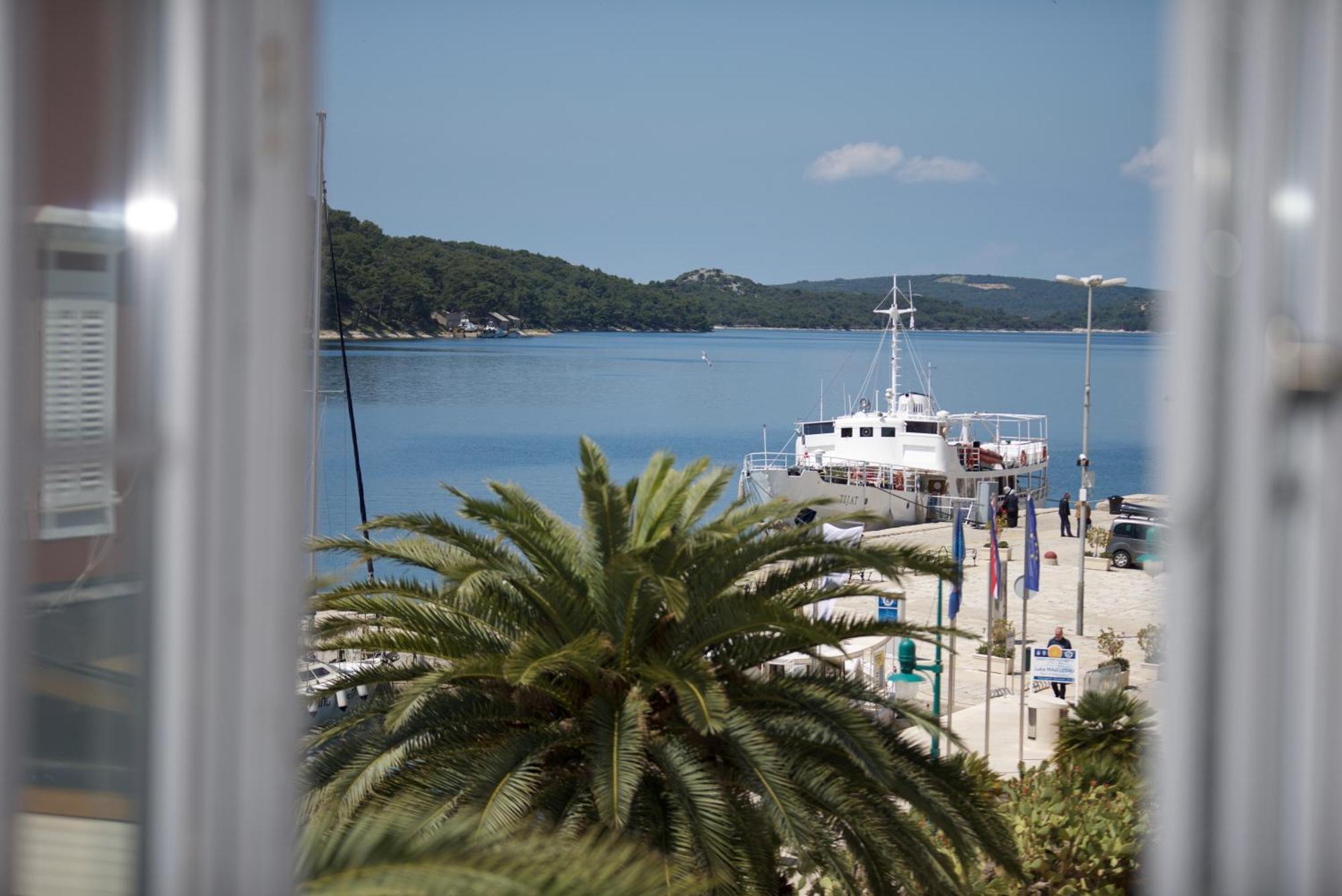 Apartments And Rooms Jospino Mali Lošinj Exterior foto