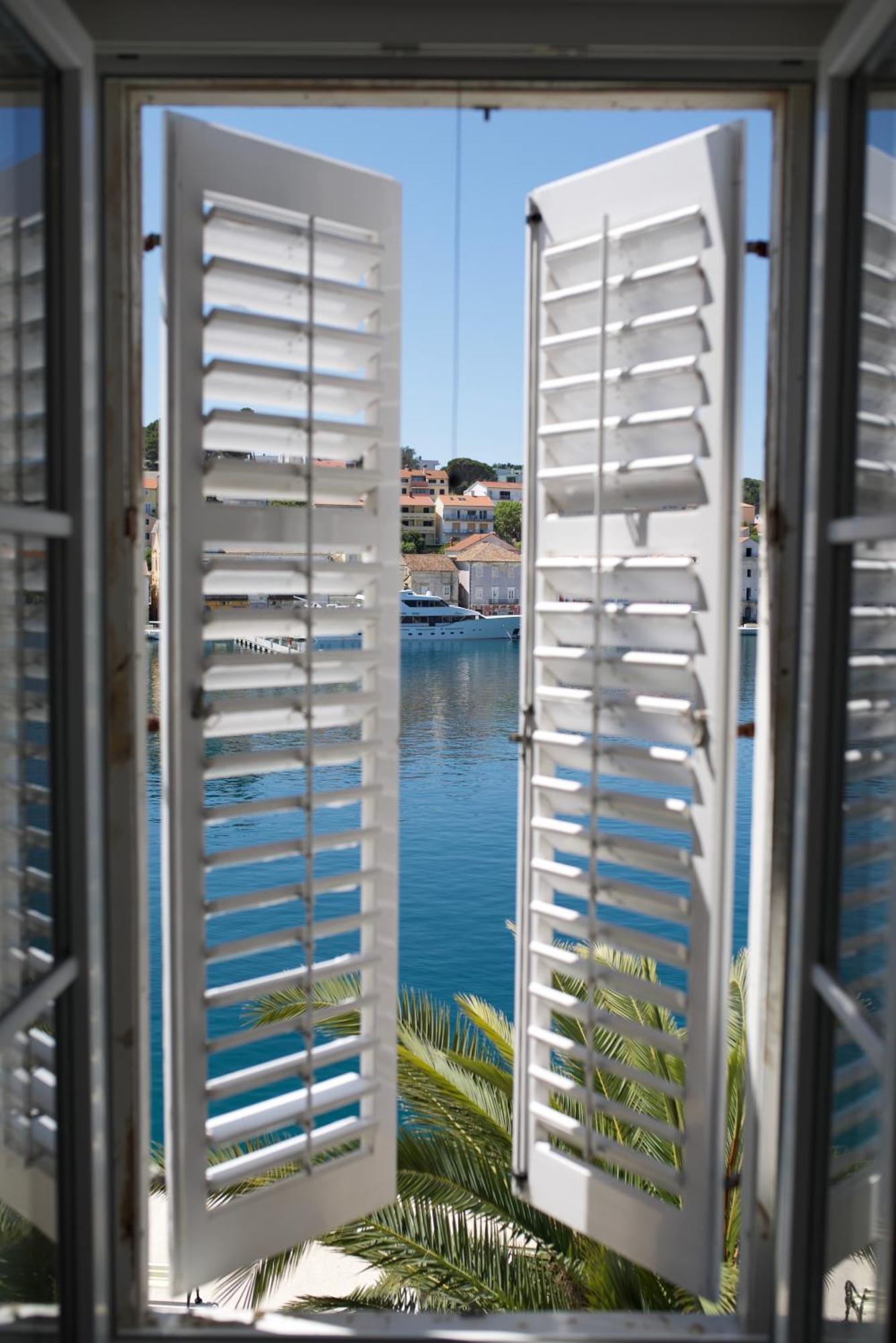Apartments And Rooms Jospino Mali Lošinj Exterior foto