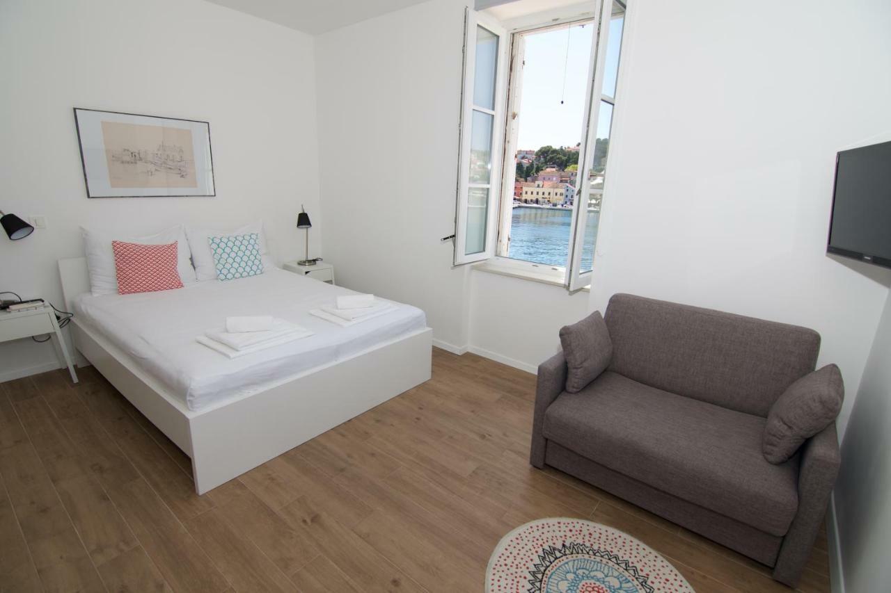 Apartments And Rooms Jospino Mali Lošinj Exterior foto